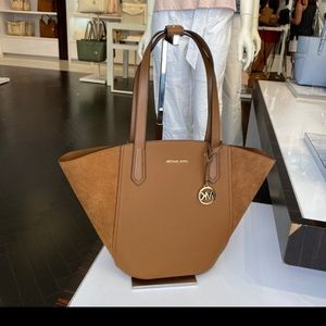Michael Kors Portia Tote Bag